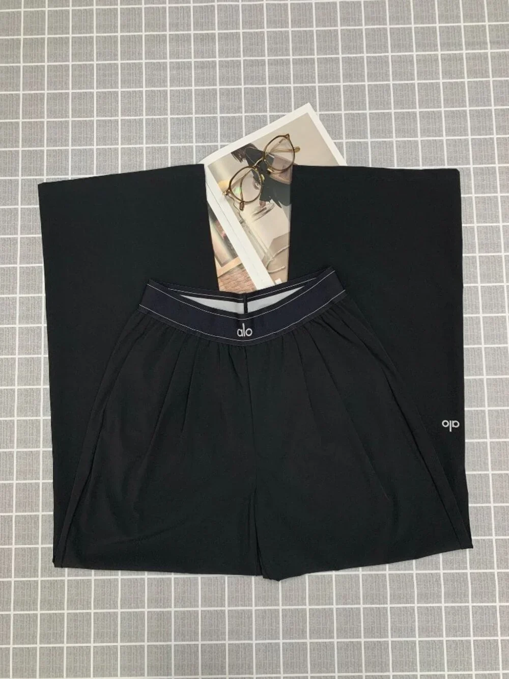 ALO Yoga Black Suit Up Pants (Regular 30-inch)😉Athleisure Office Women's XS📚 - Picture 3 of 10
